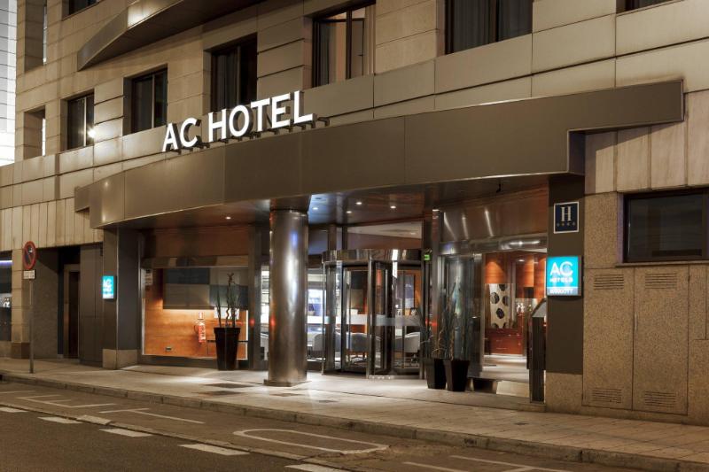 AC Hotel Leon San Antonio