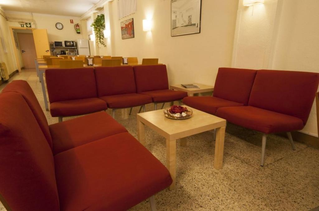 ALBERG STUDIO HOSTEL
