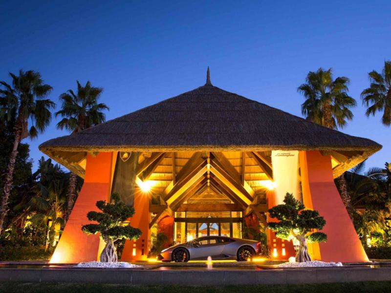 Asia Gardens Hotel & Thai Spa, a Royal Hideaway Hotel