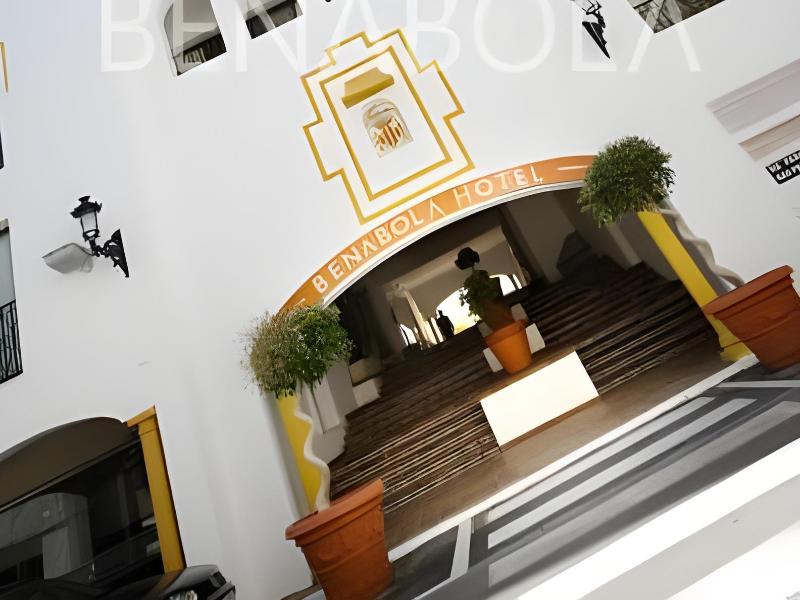 Benabola Hotel & Suites