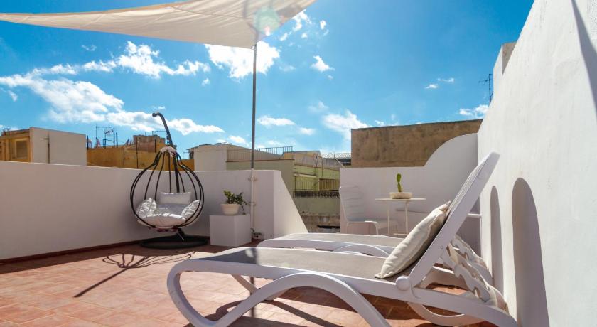 Casa Dona Carmela GuestHouse - parking included