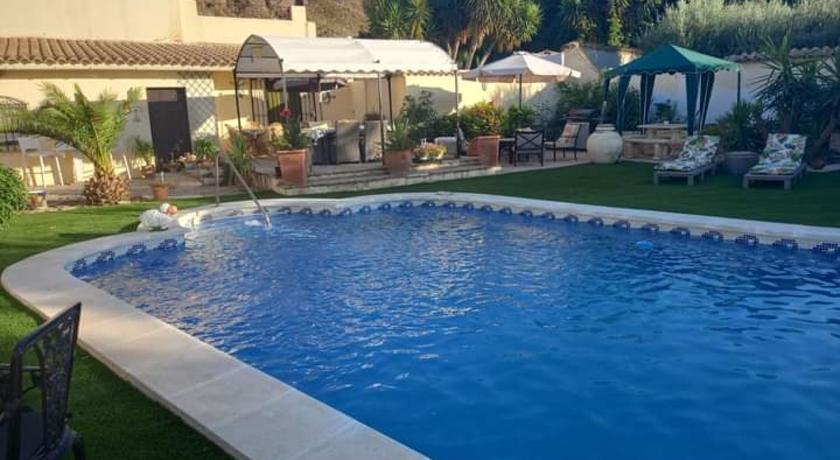 Cortijo Esquina B&B Guesthouse