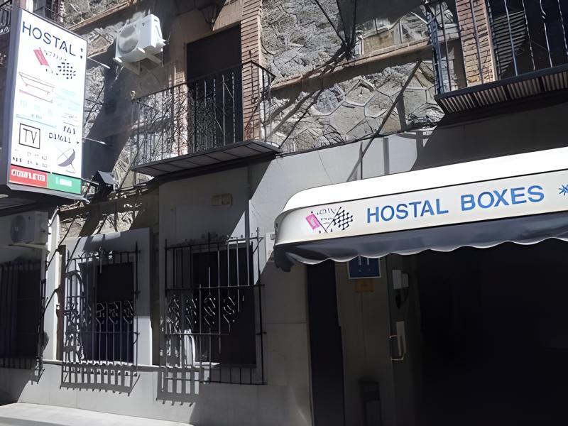 Hostal Boxes