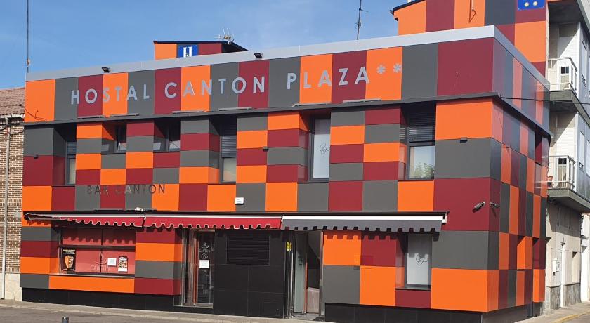 Hostal Canton Plaza