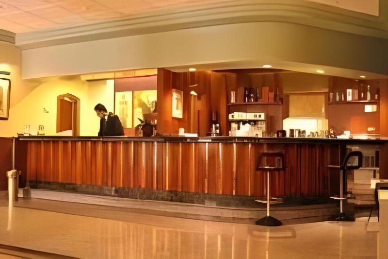 Hostal Carlos III