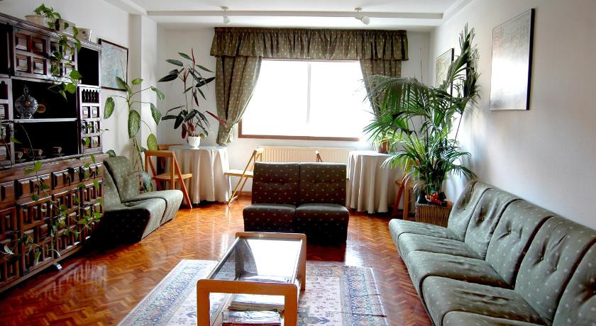 Hostal Charo II