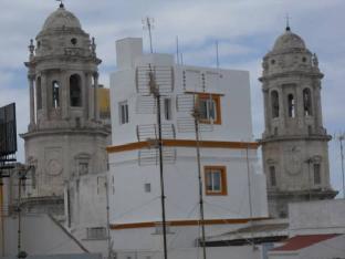 Hostal Colon Don Miguel