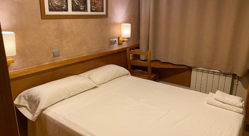 HOSTAL GALICIA CARDEDEU