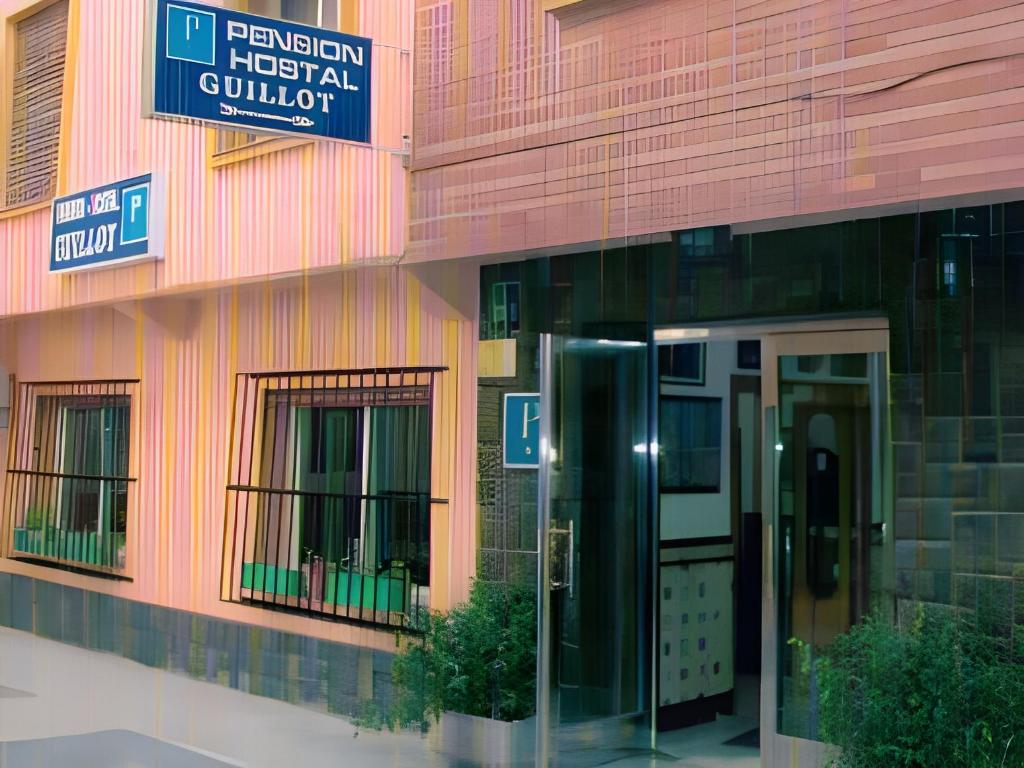 Hostal Guillot