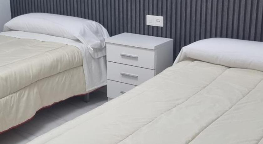 Hostal Las rejas