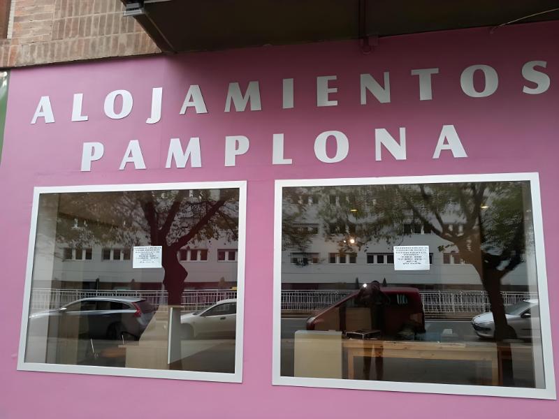 Hostal Meson Del Barro - Alojamientos Pamplona