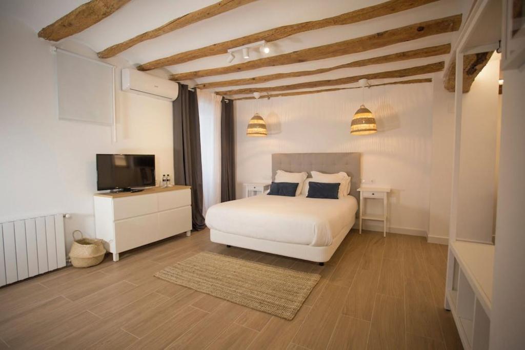 Hostal Savoy