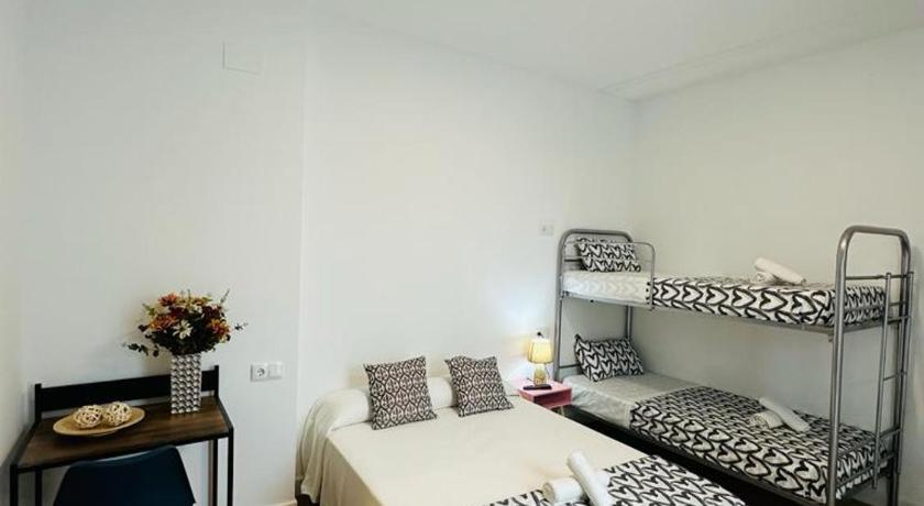 HOSTEL COSTA-LUZ Bejar 28-30