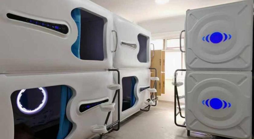 Hostel Space Capsule
