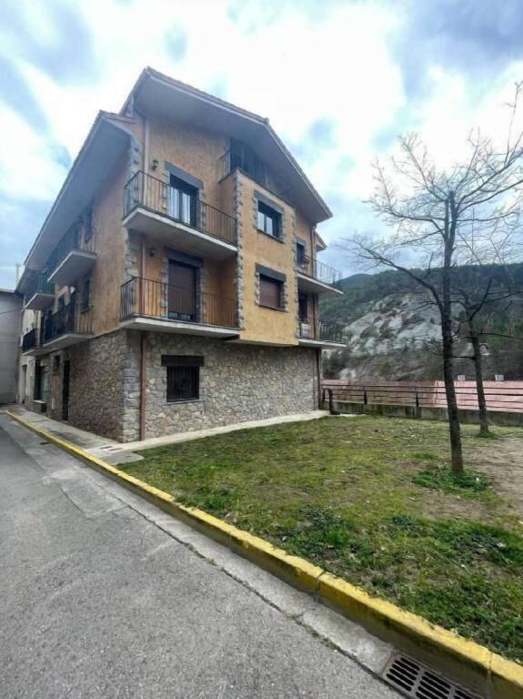HOTEL AL RIÚ