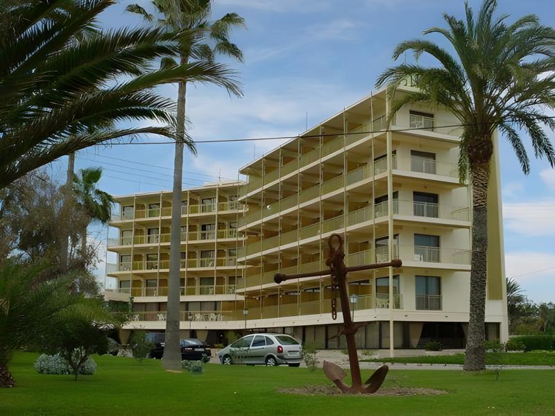 Hotel Almirante