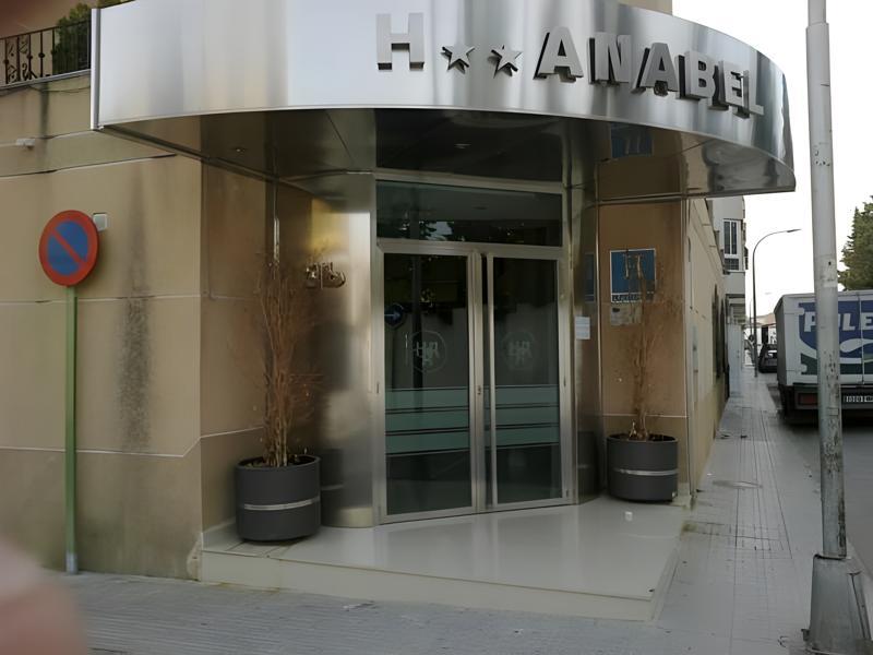 Hotel Anabel Baza