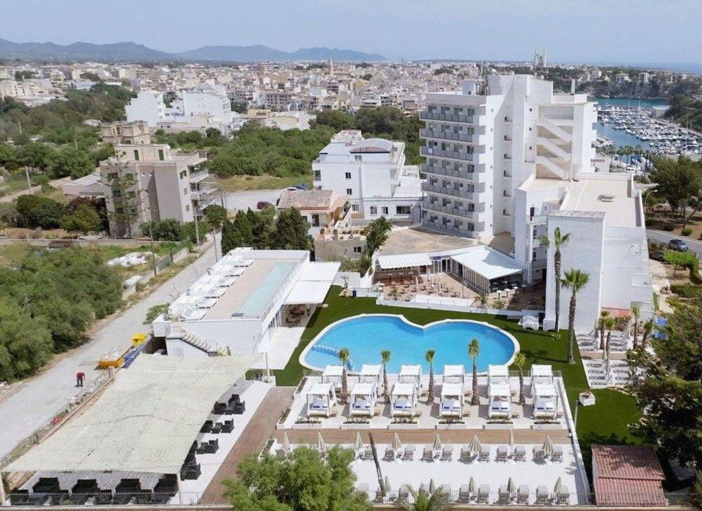 Hotel Ankaa - Adults Only +14