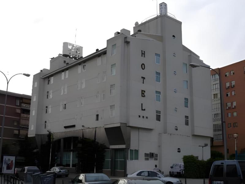 Hotel Avenida de Espana