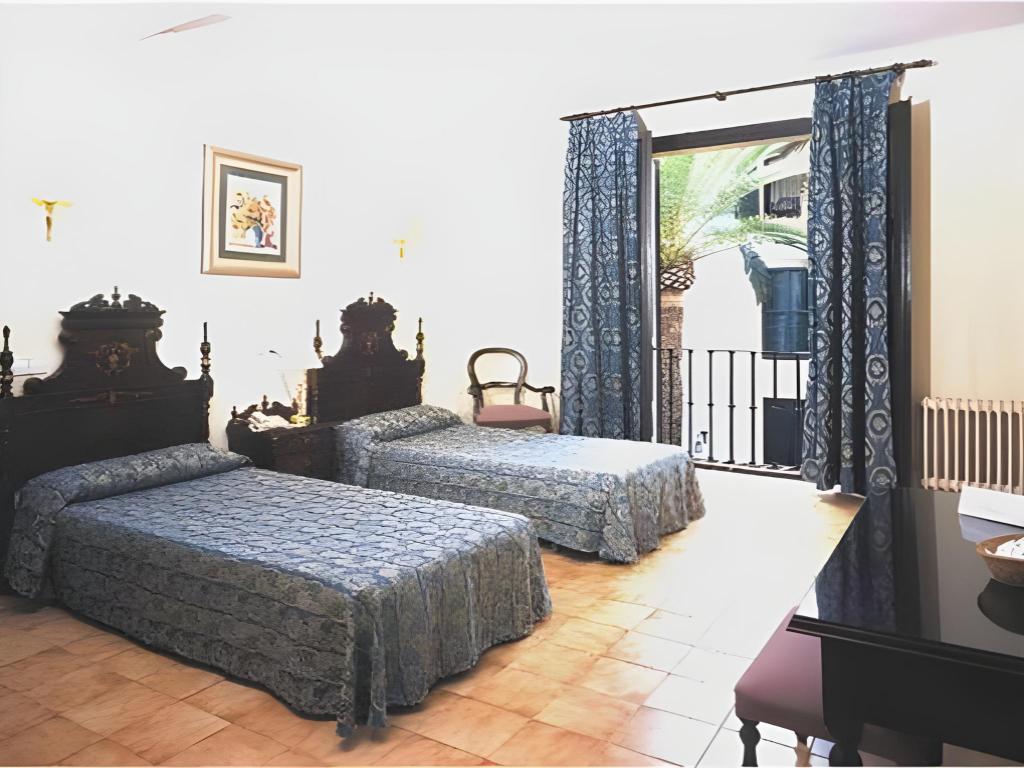 Hotel Born