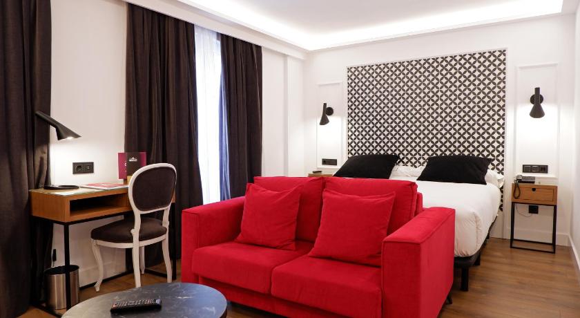 Hotel Colon Plaza by anthology hoteles