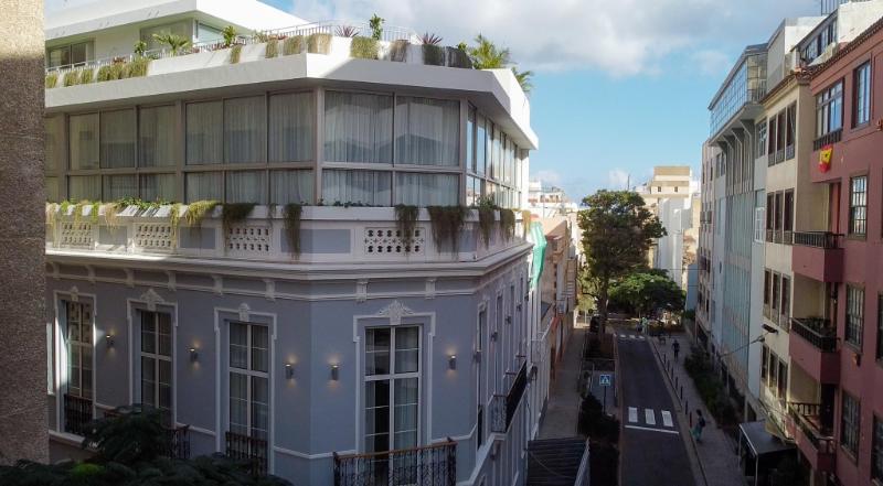 Hotel emblemático Hi Suites