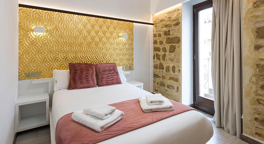 HOTEL FUENTE REDONDA LUXURY