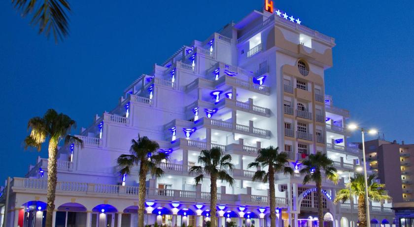 Hotel Los Delfines