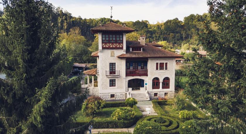 Hotel Palacete Real