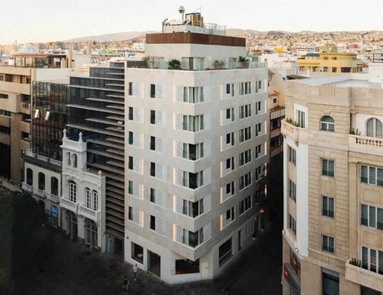 Hotel Taro Santa Cruz