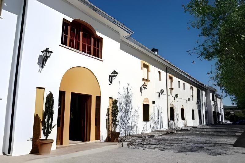 Hotel Tugasa El Almendral