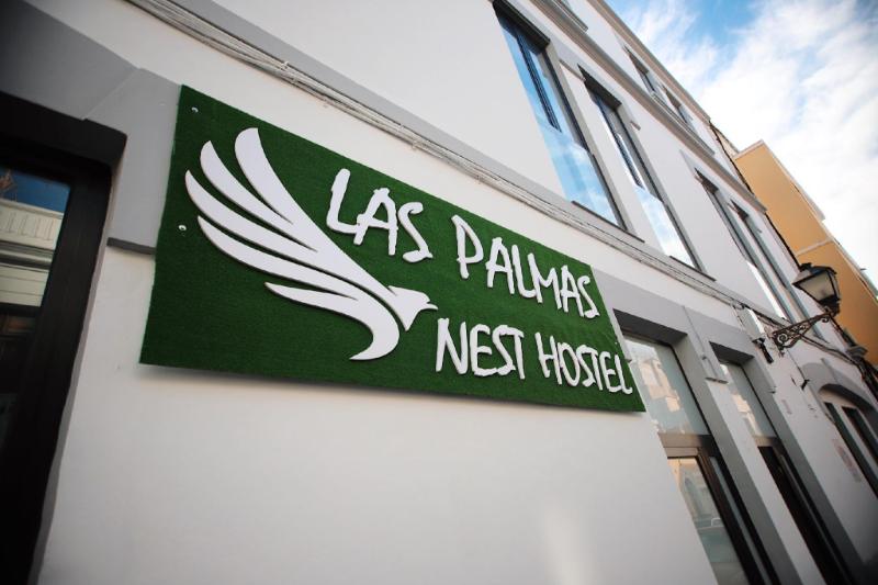 Las Palmas Nest Hostel