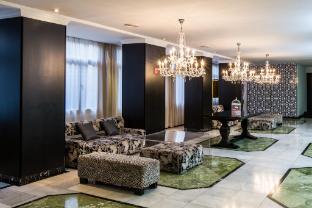 Leonardo Hotel Granada