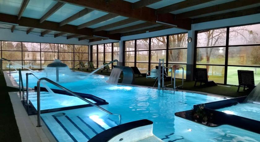 Oca Palacio De La Llorea Hotel & Spa