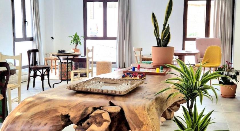 Onda-Ribesalbes Hostel & Suites