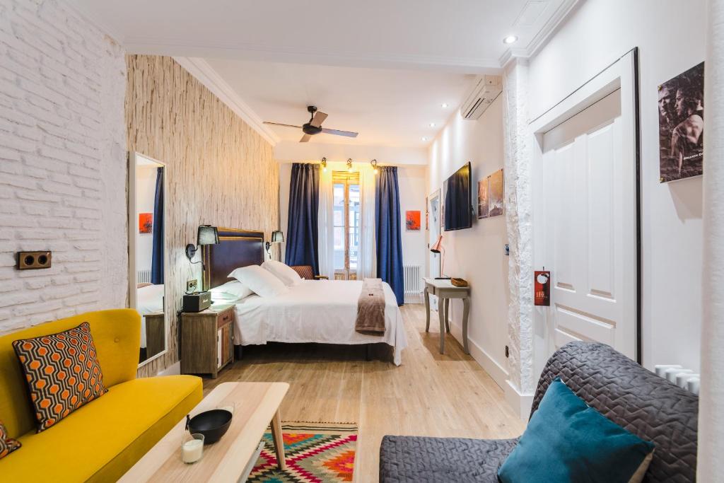 Pension Boutique Caravan Cinema