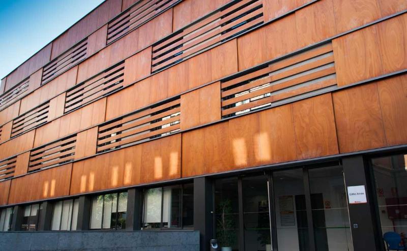 Barcelona Pere Tarres Youth Hostel