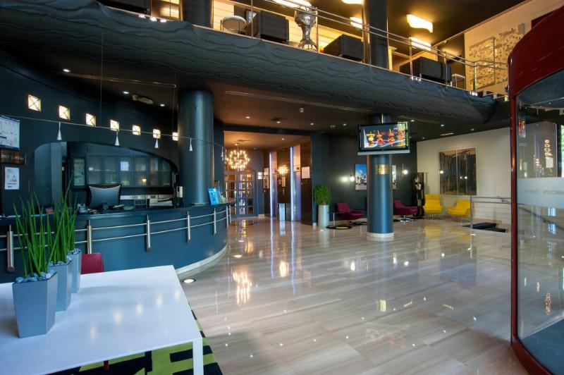 Silken Amara Plaza Hotel