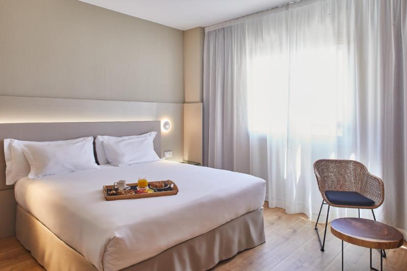 Silken Reino De Aragón Hotel