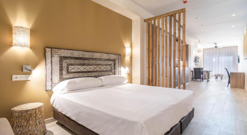 Tarifa Suites by QHotels