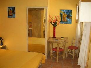 Ten Hostel