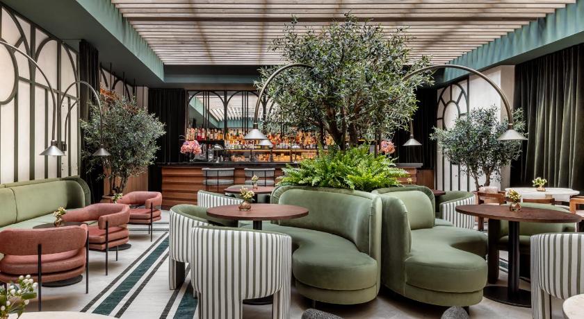 TOTEM Madrid, a Small Luxury Hotel of the World